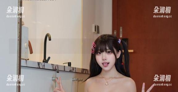 每张私拍都是一段旋律，Cat Demon喵崽在礼服里舞动着，太会玩了吧！